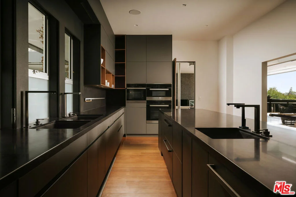 Photo of 2644 Eden Place