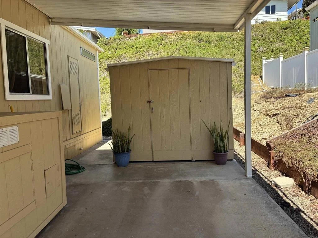 Photo of Unit 400 at 1930 W San Marcos Boulevard
