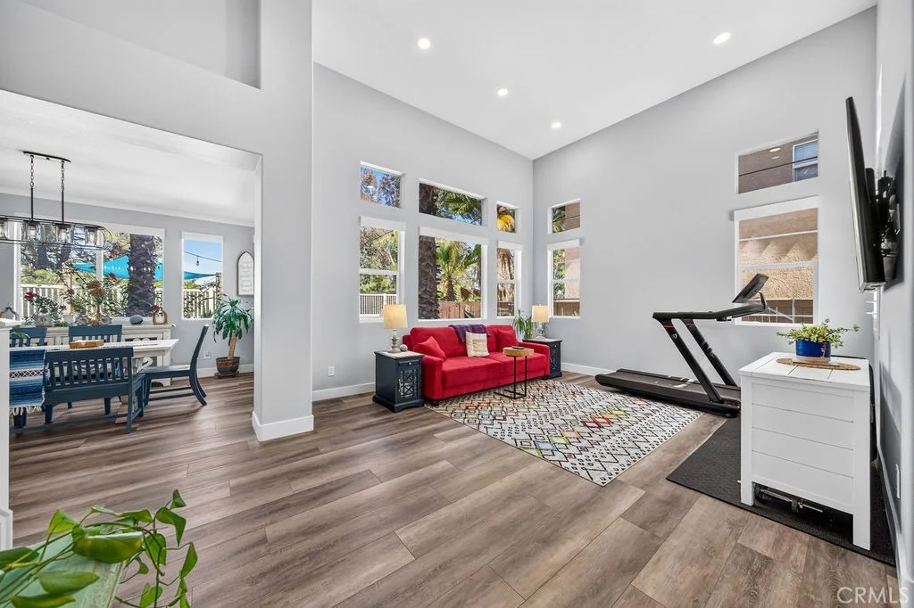 Photo of 43683 Altamura Court