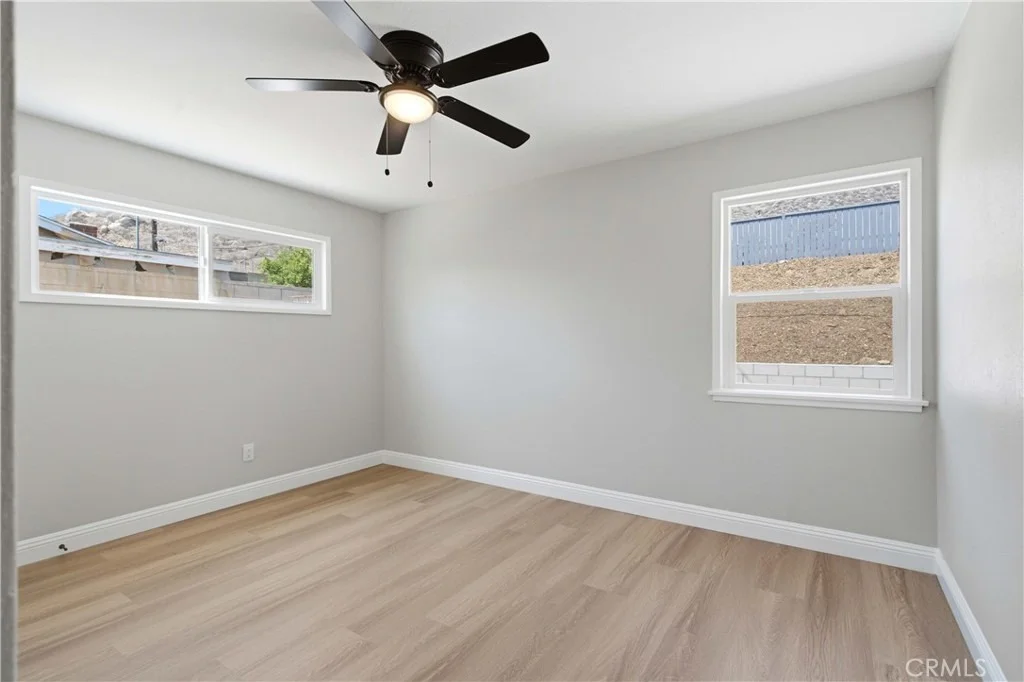 Photo of 5945 Paramount Drive
