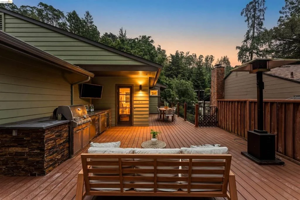 Photo of 6611 Pinehaven Rd