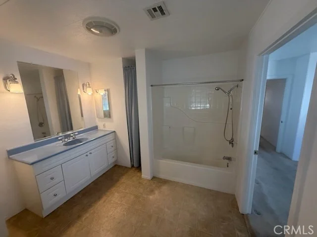 Photo of 618 Seville