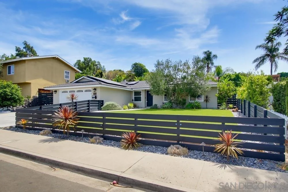 Photo of 9723 Roe Drive