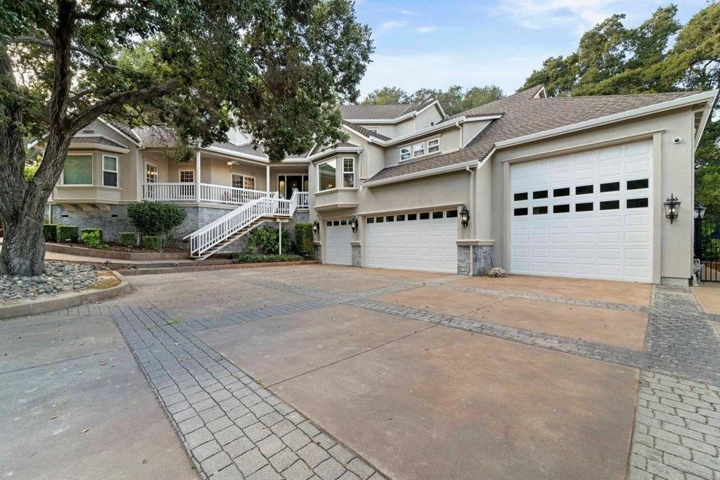 Photo of 1925 Mantelli Drive