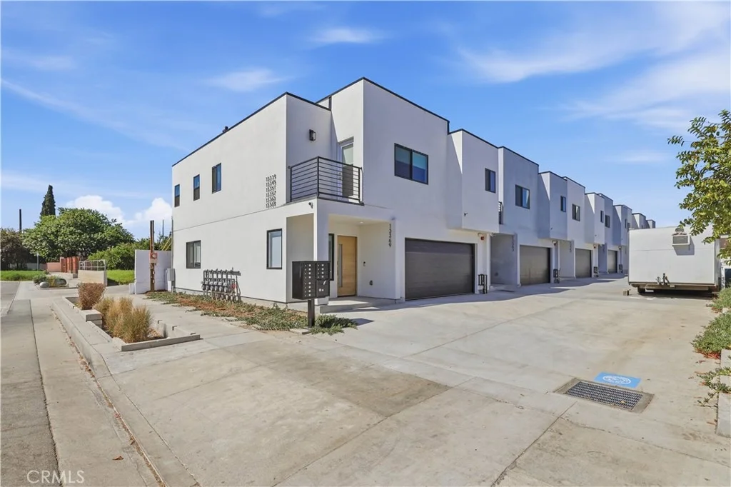 Photo of 13351 W Cellest Parkway