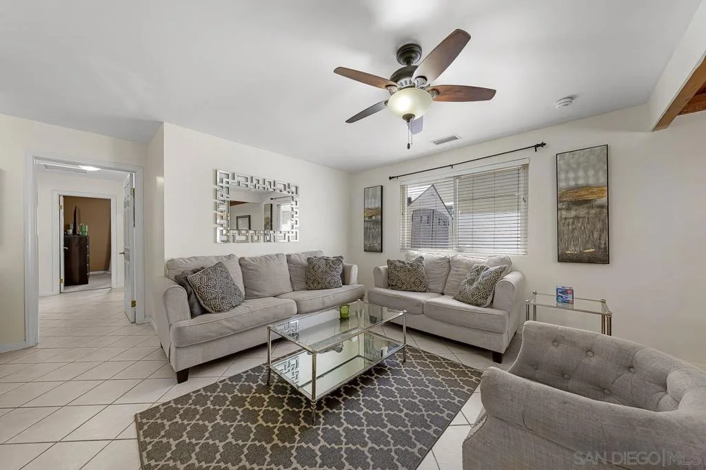Photo of 922 Denise Ln