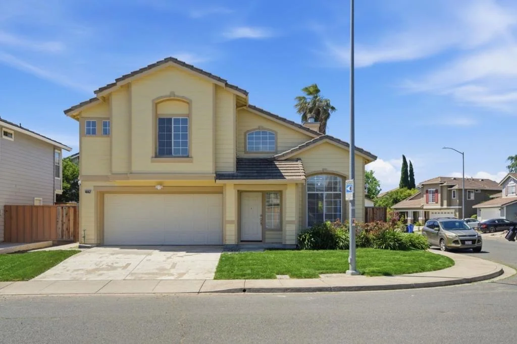Photo of 40352 Linaria Circle