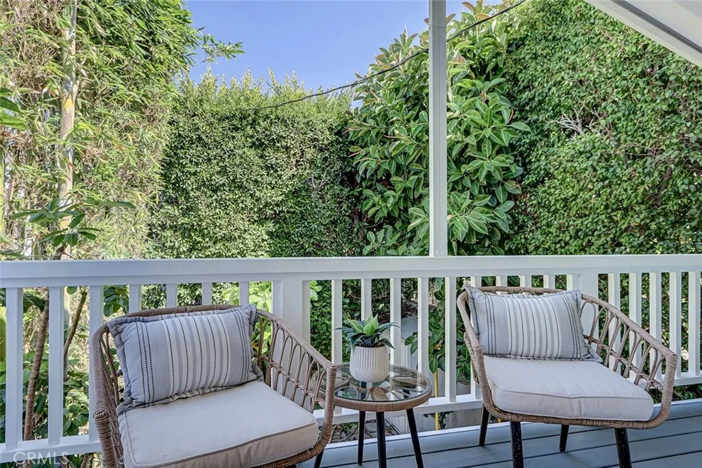 Photo of 2328 Beach Avenue