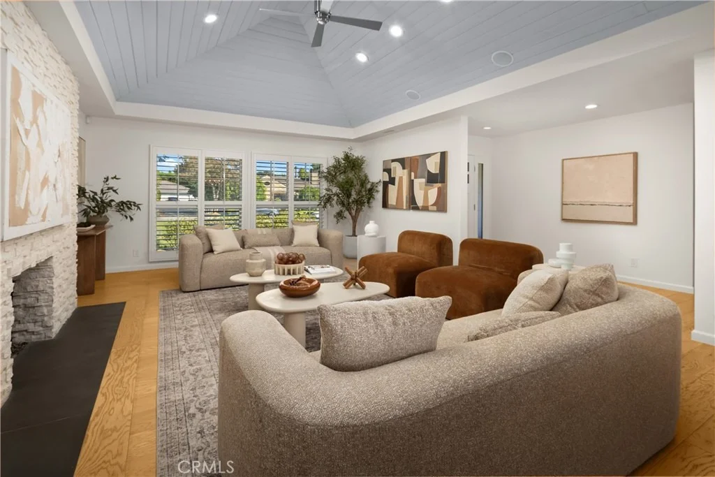 Photo of 521 N Altura Road