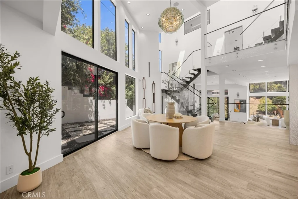 Photo of 6358 La Rocha