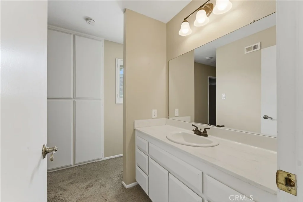 Photo of 1751 Silver Maple