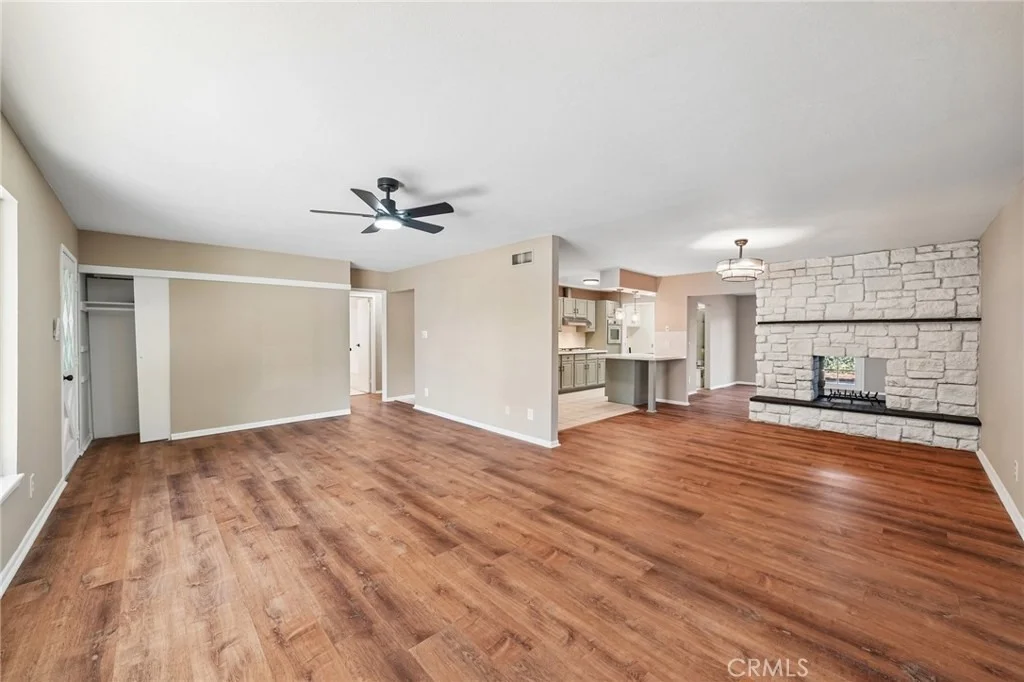 Photo of 9091 Savoy Street