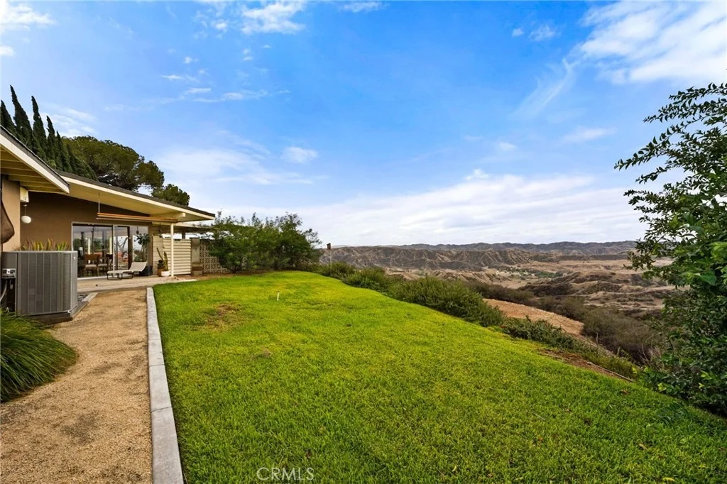 Photo of 13027 Burns Lane