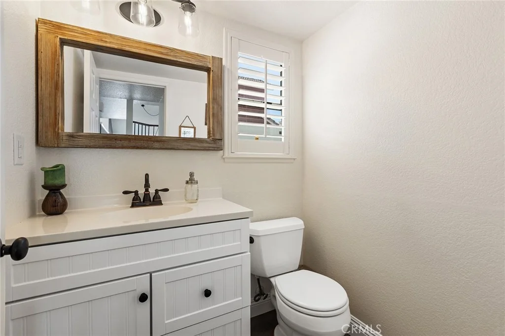 Photo of 387 Glacier Circle