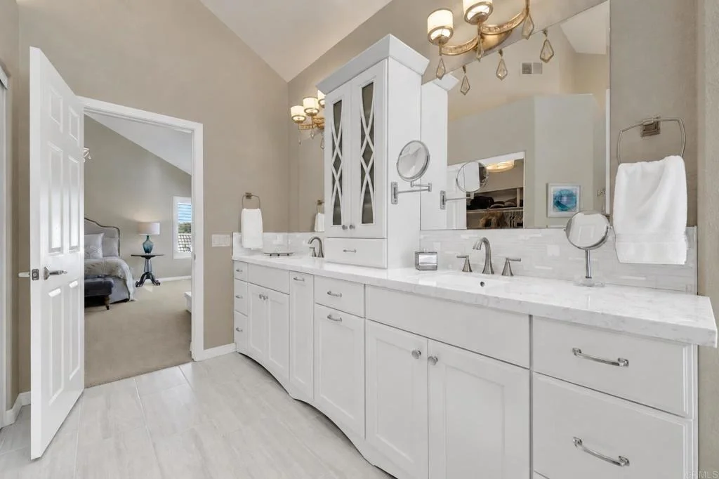 Photo of 3733 Southridge Way