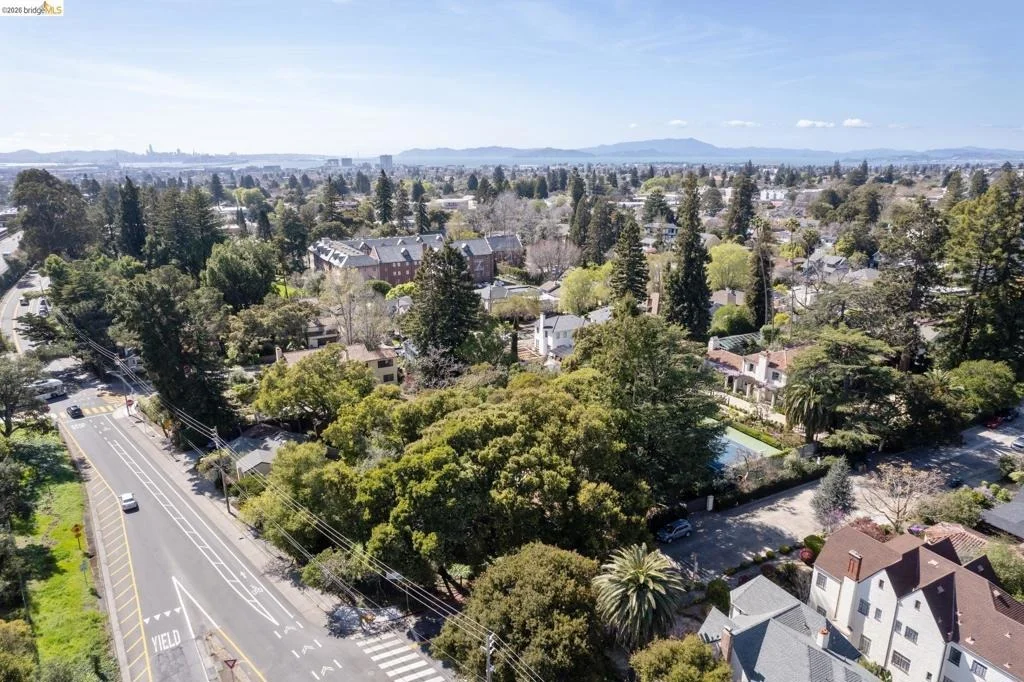 Photo of 0 Ivanhoe