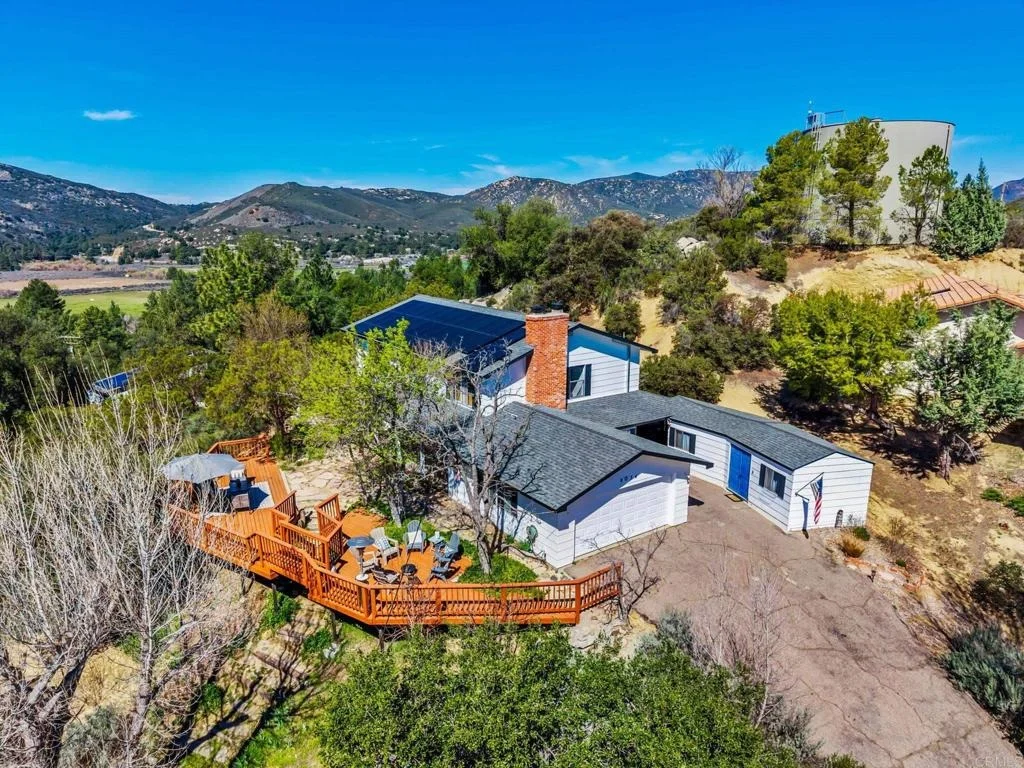 Photo of 8034 Foothill