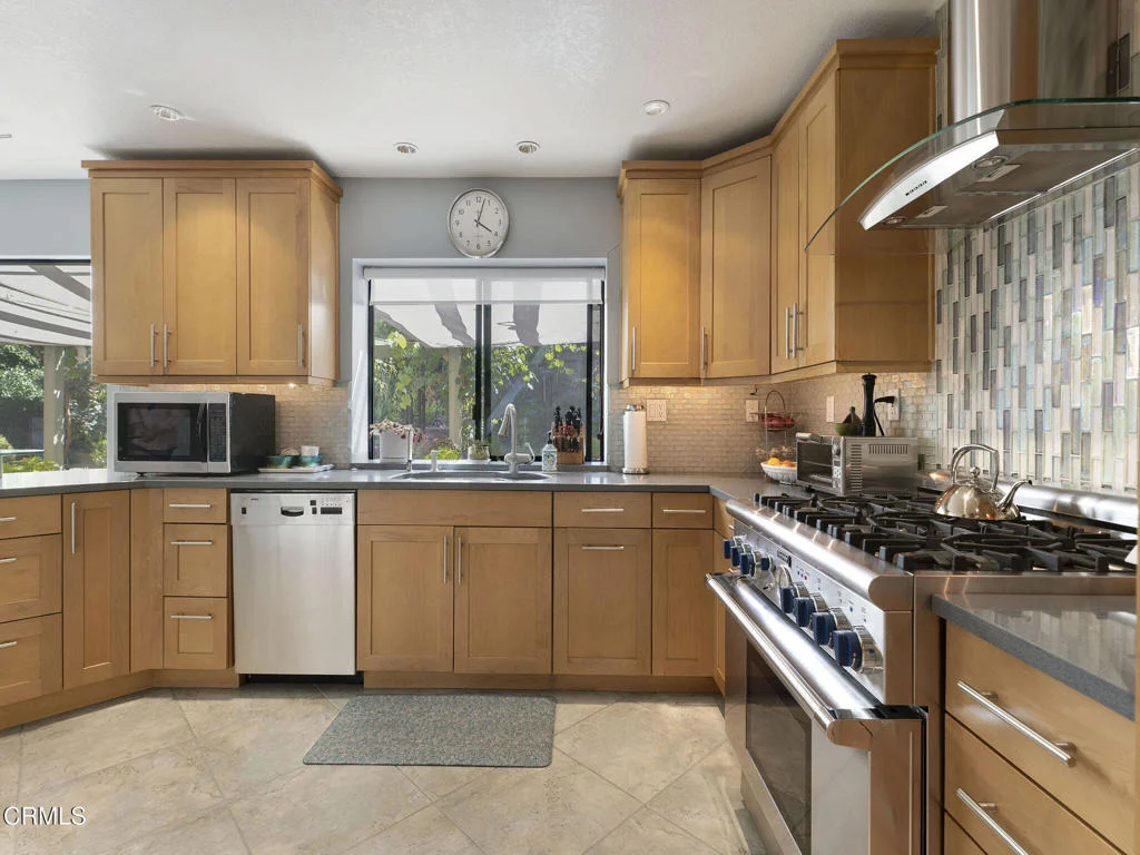 Photo of 754 Lynnmere Drive