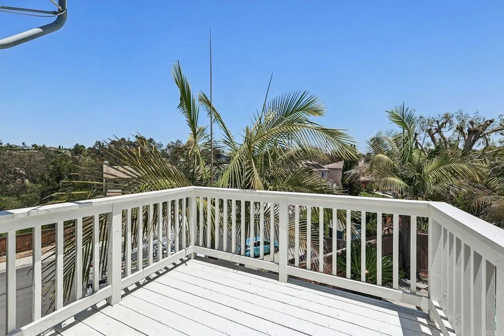 Photo of 915 Applewilde Drive