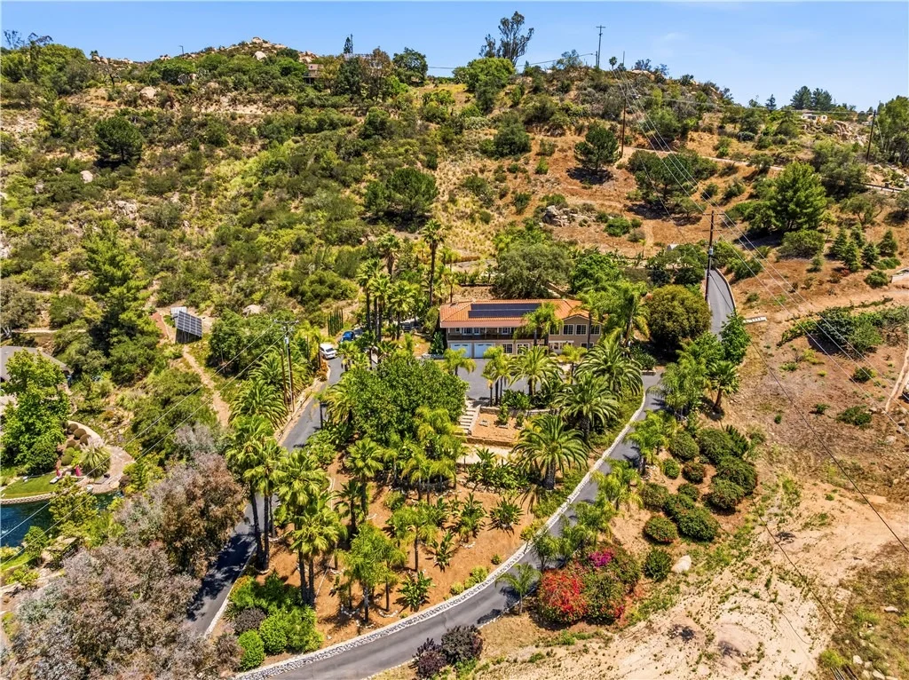 Photo of 1485 Via Ladera