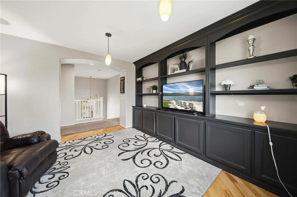 Photo of 3253 Vahn Lane