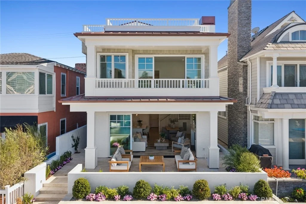 Photo of 1105 N Bay Front
