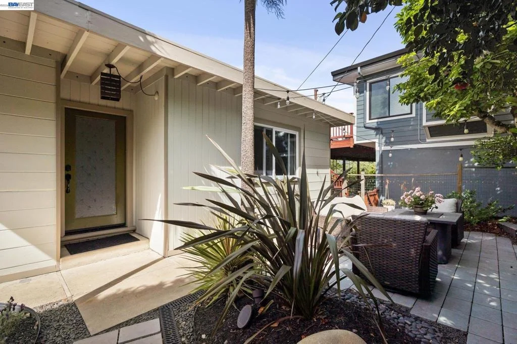Photo of 55 Asilomar Cir
