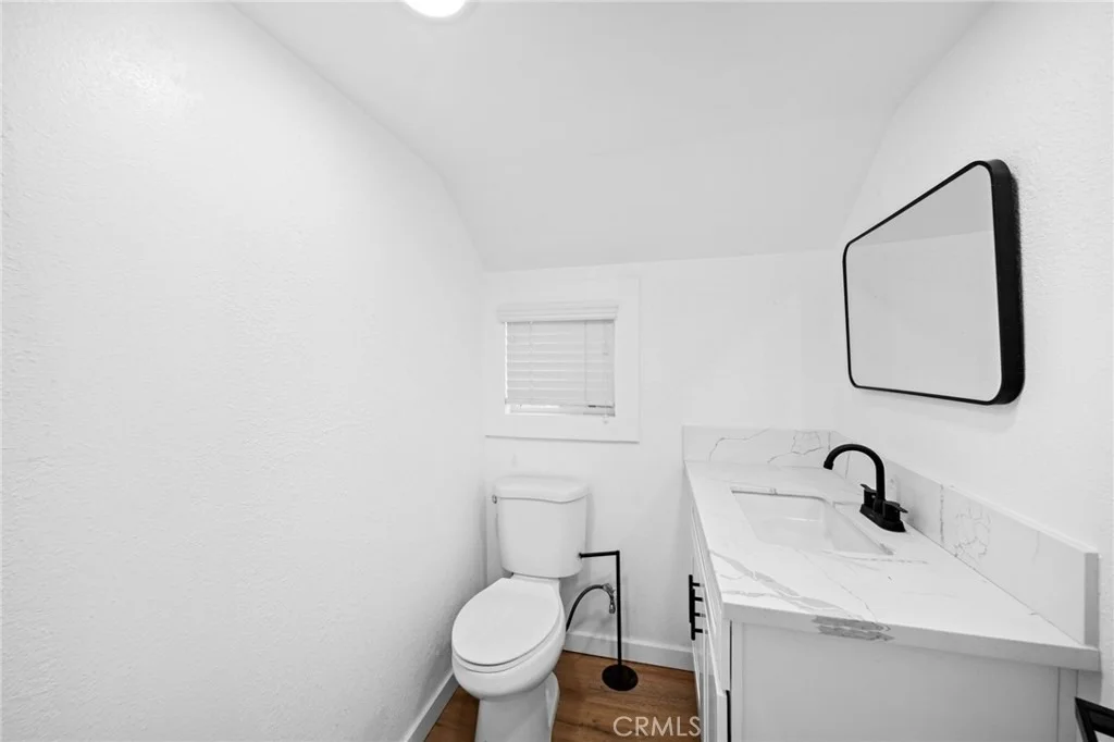 Photo of 180 Glen Avon Dr