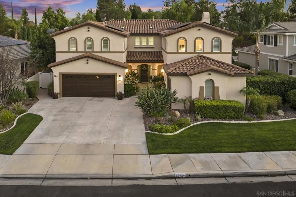 Photo of 32489 Castle Ct