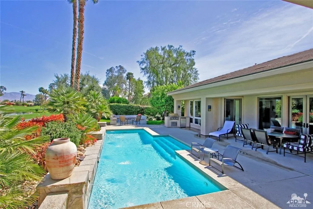 Photo of 1 Oakmont Drive