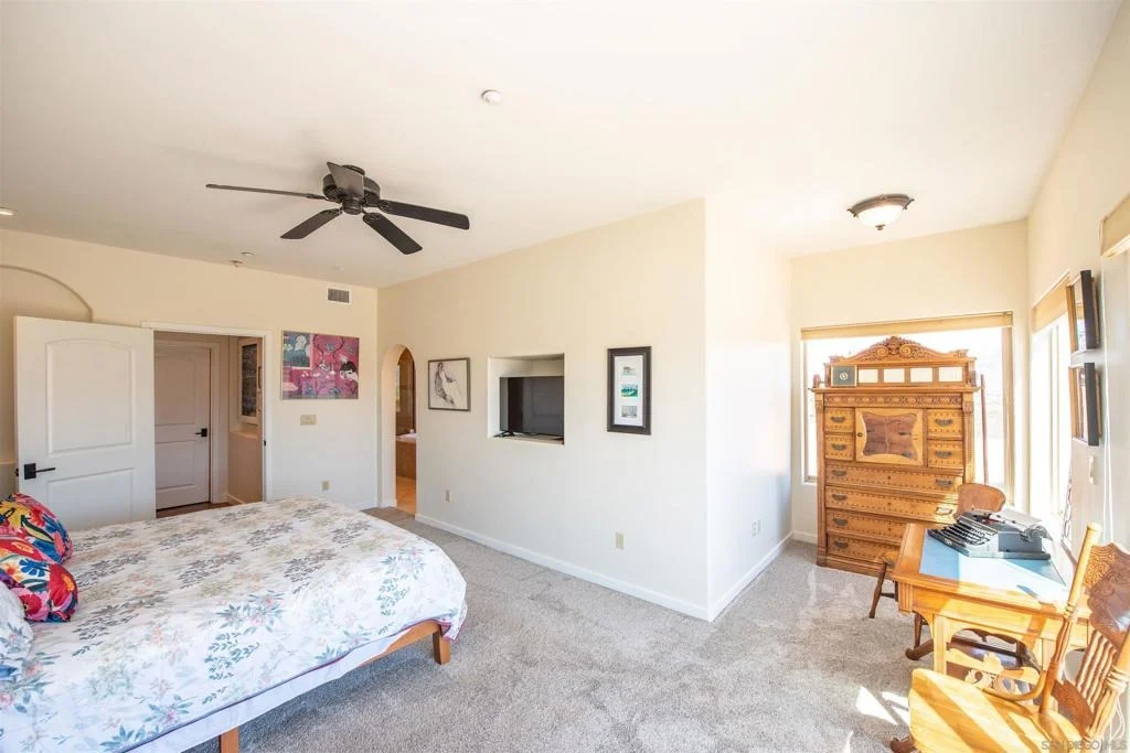 Photo of 14909 Four Corners