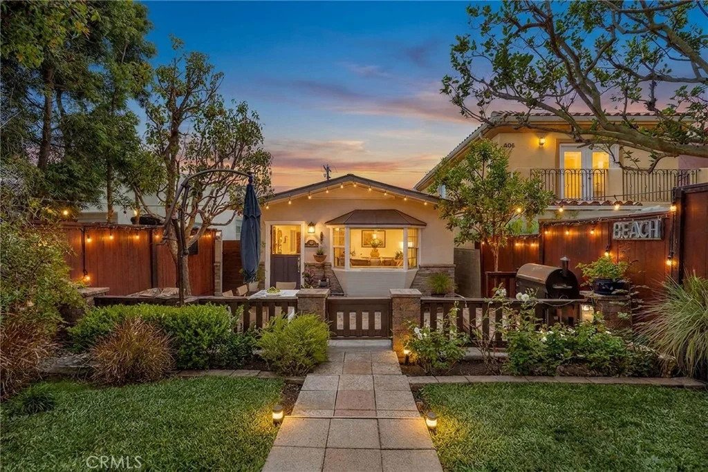 Photo of 608 Rosecrans Avenue
