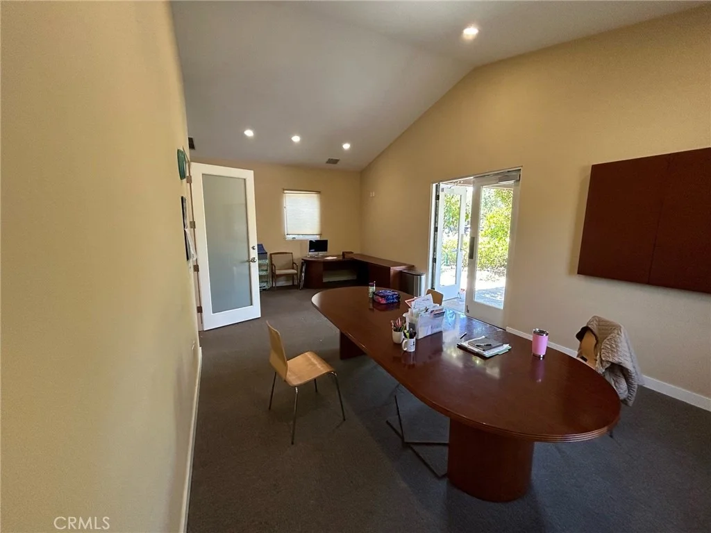 Photo of Unit A at 407 Bryant Circle