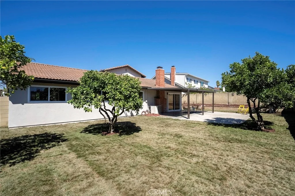 Photo of 25112 Northrup Drive