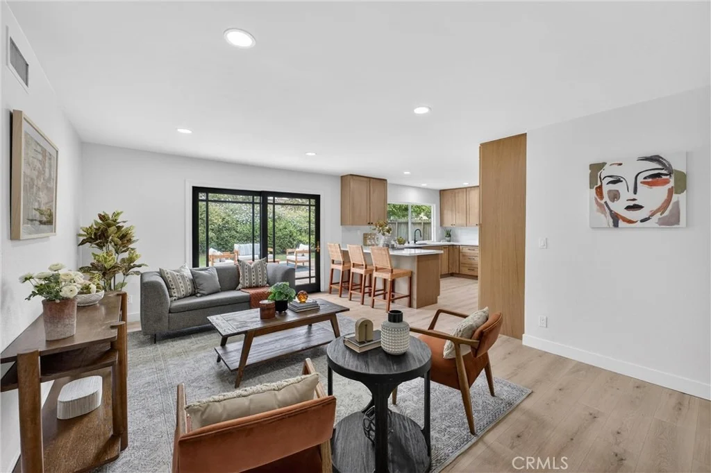 Photo of 35 Calle Escalon