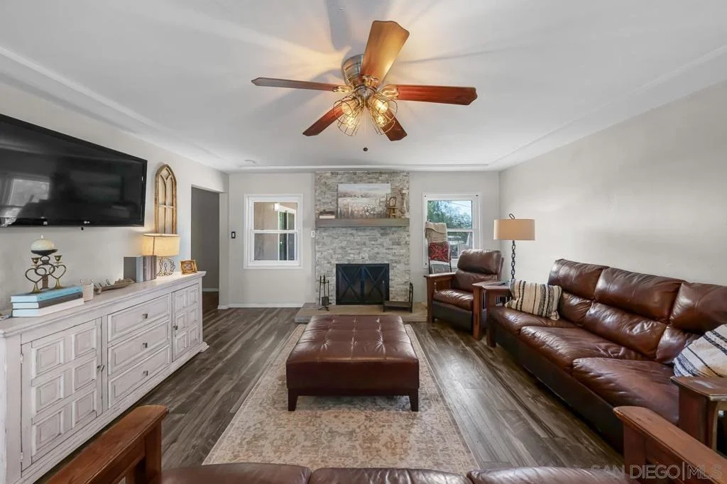 Photo of 2110 Via Corina
