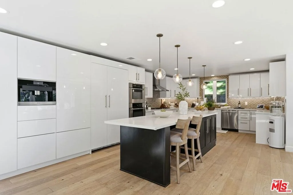 Photo of 7546 Devista Drive