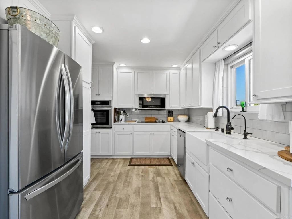 Photo of 7921 Cinnabar Drive
