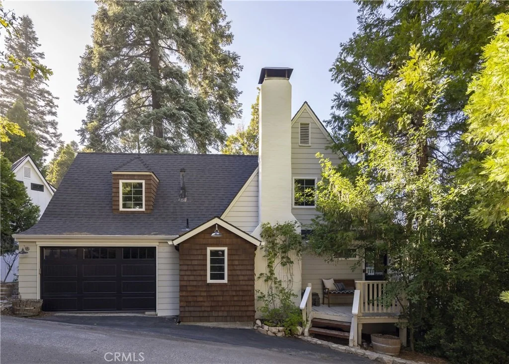 Photo of 27780 Lakes Edge Road