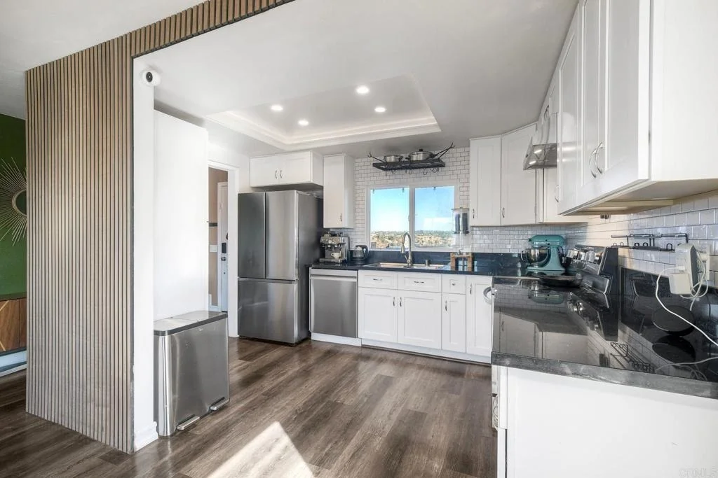 Photo of Unit 7E at 32036 Del Cielo Oeste