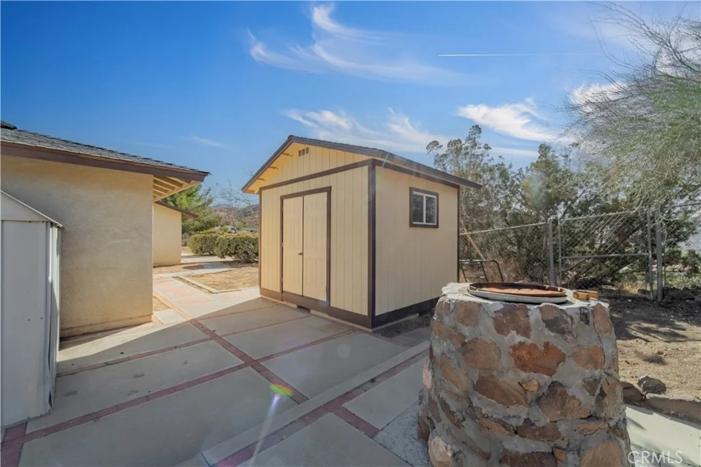 Photo of 31427 Indian Oak Rd