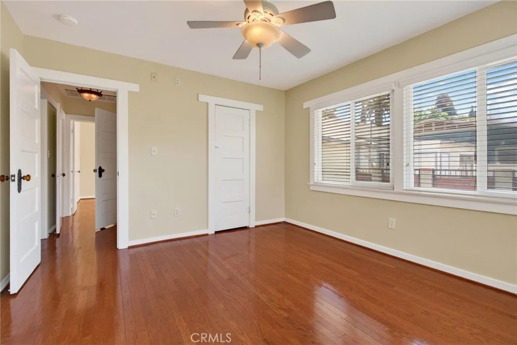 Photo of 3660 Linwood