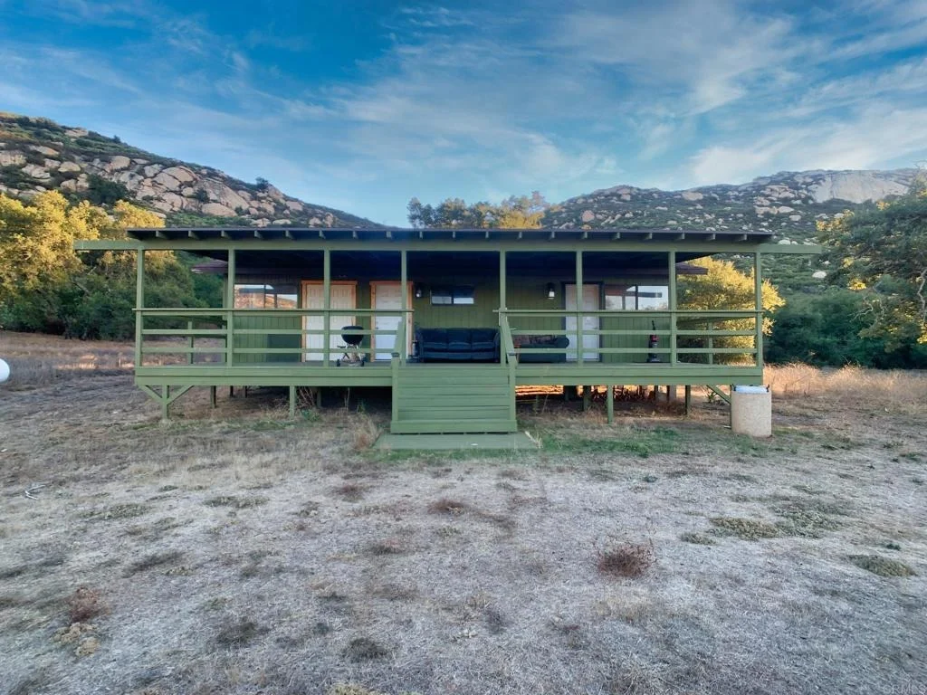 Photo of 24352 Featherstone Canyon Rd