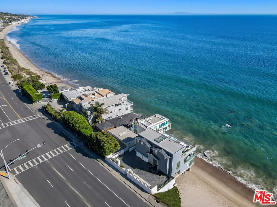Photo of 26122 Pacific Coast Highway