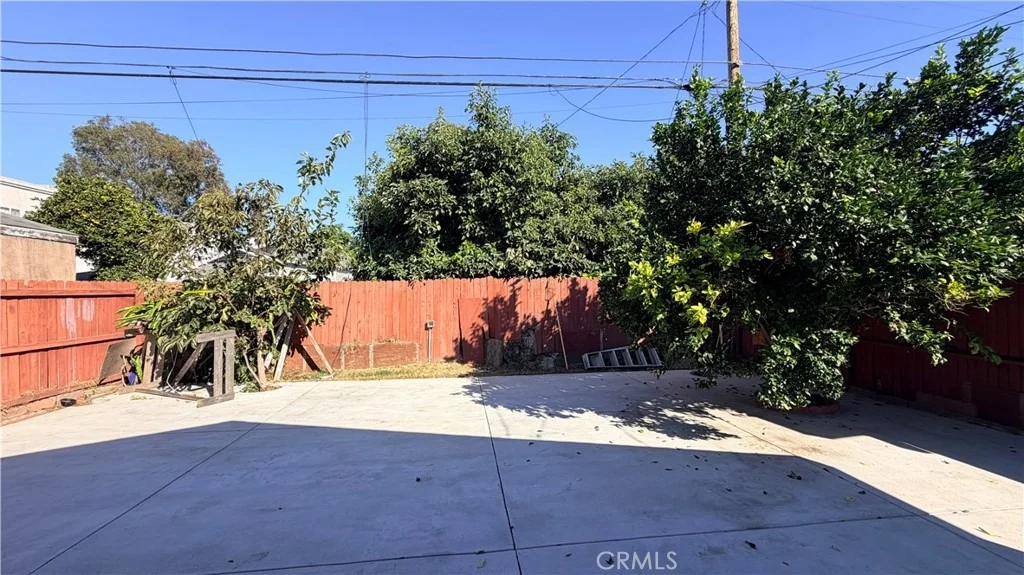 Photo of 5242 Linden Avenue