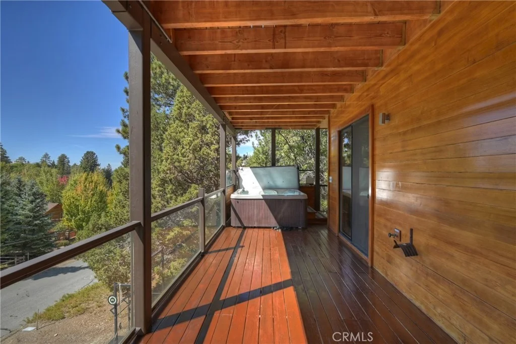 Photo of 43669 Ridge Crest