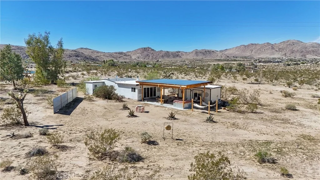Photo of 5235 Border Avenue