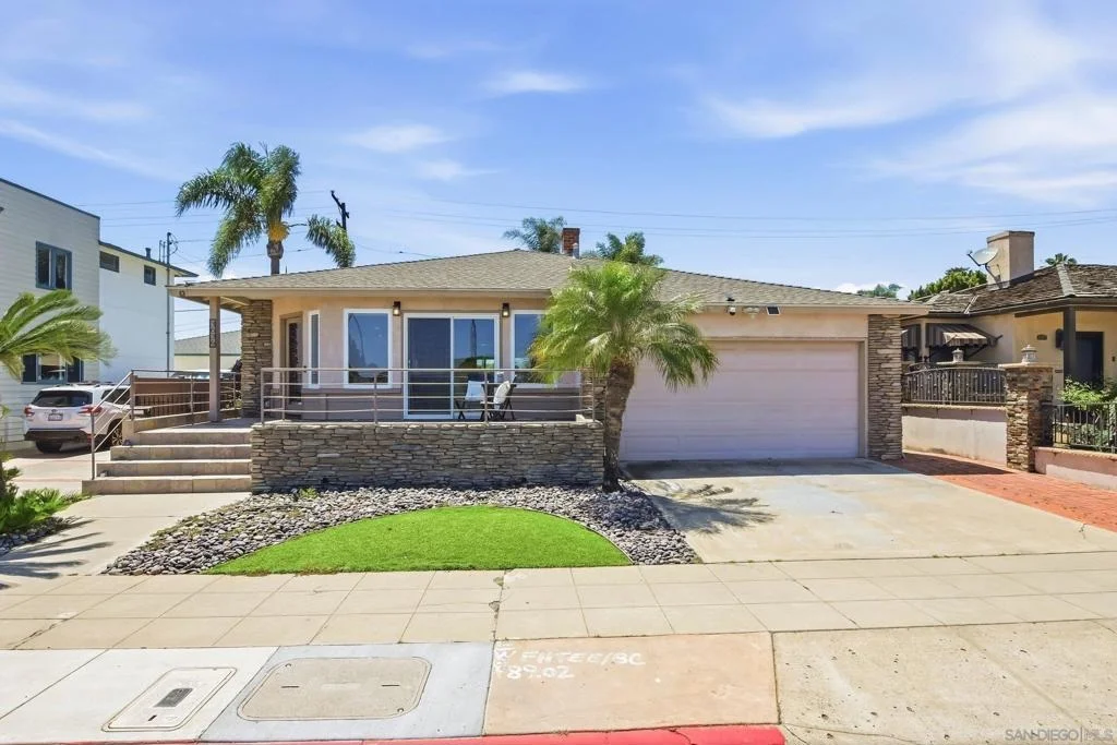 Photo of 3634 Crown Point Dr