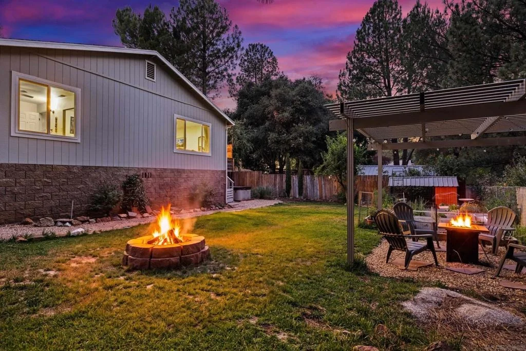 Photo of 28960 Cedar Lane