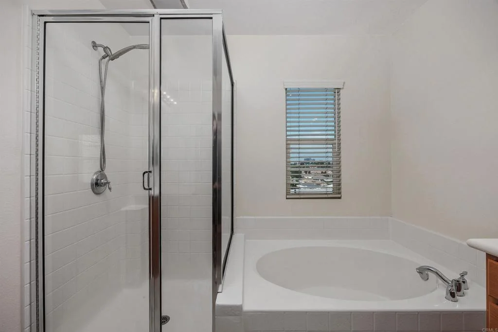Photo of 1494 Mosaic Glen